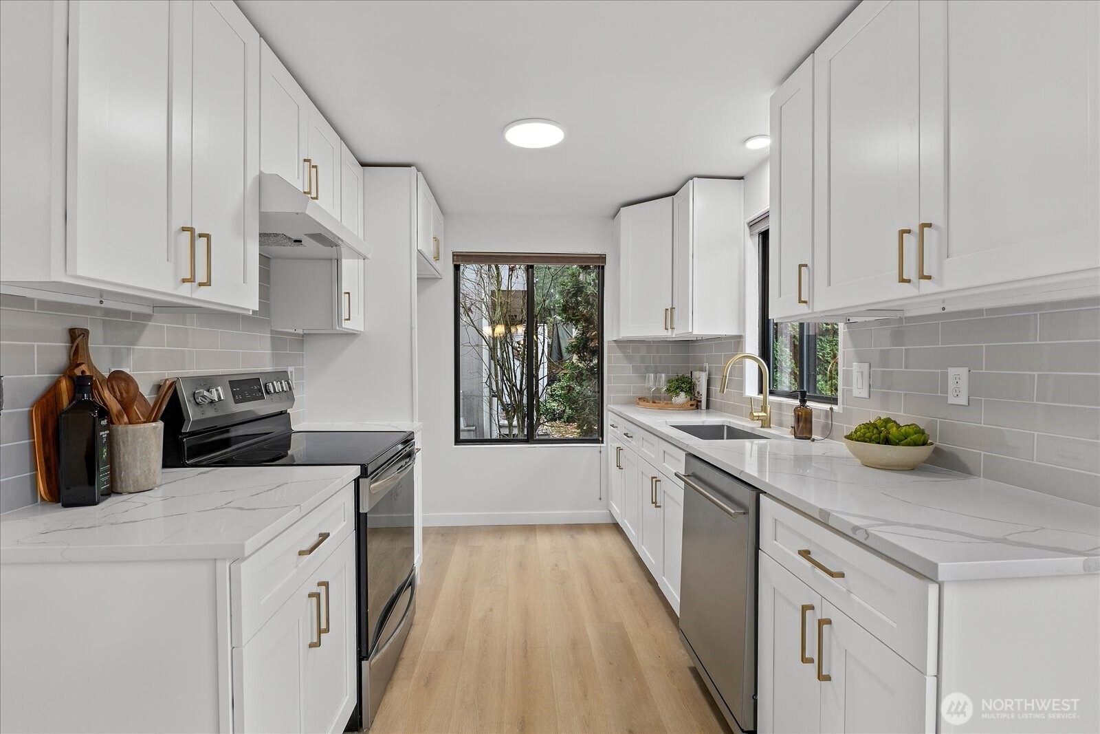 17303 Spanaway Loop Road South, Unit 7 Spanaway, WA 98387 - Photo 3 of 30