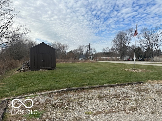 207 East Log Street Carthage, IN 46115 - Photo 25 of 27 Gallery Image 25