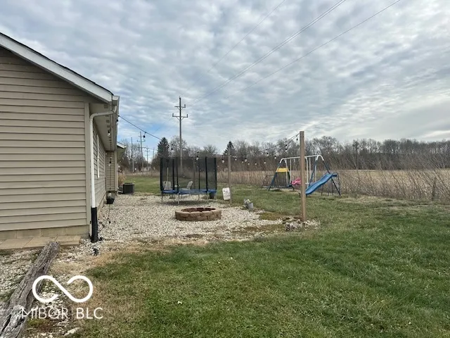 $245,000 | 207 East Log Street, Carthage, IN 46115