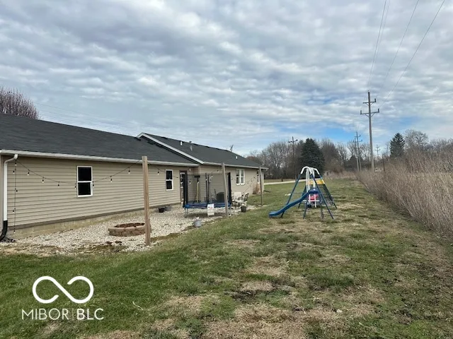 $245,000 | 207 East Log Street, Carthage, IN 46115