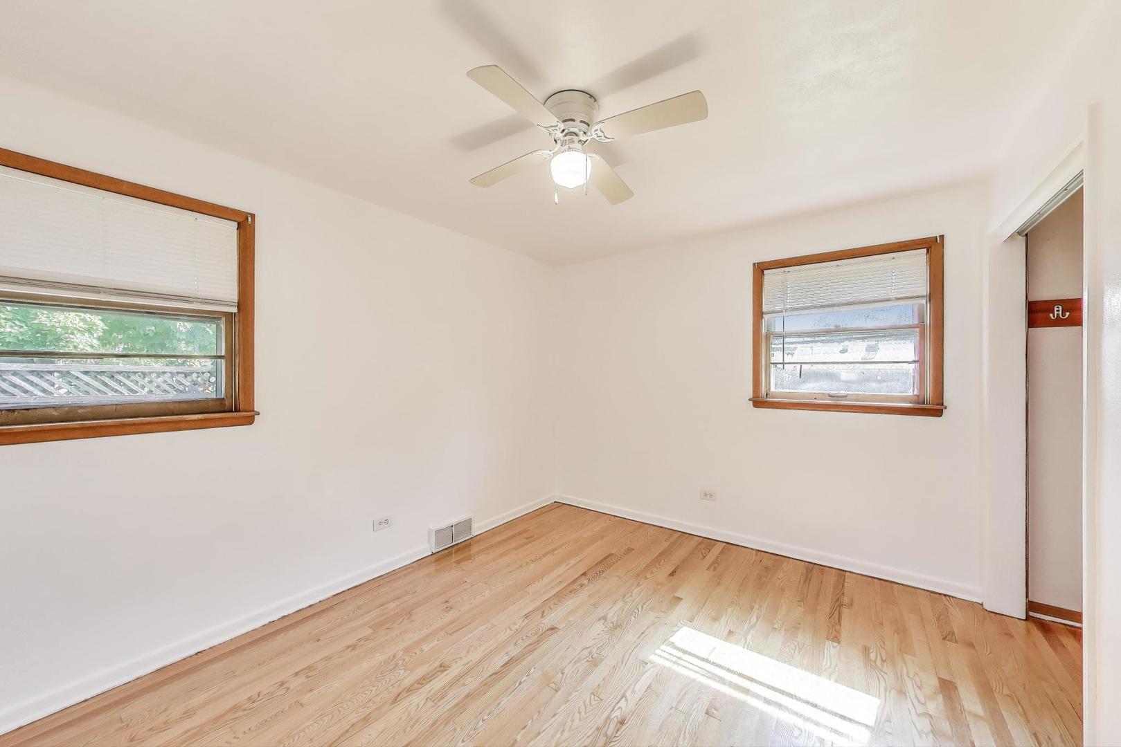 2113 Walnut Street Waukegan, IL 60087 - Photo 12 of 25