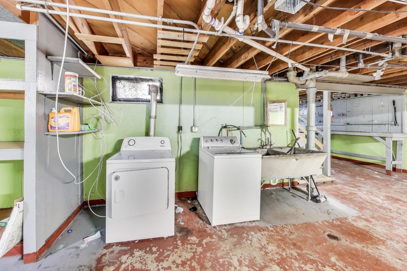 2113 Walnut Street Waukegan, IL 60087 - Photo 18 of 25