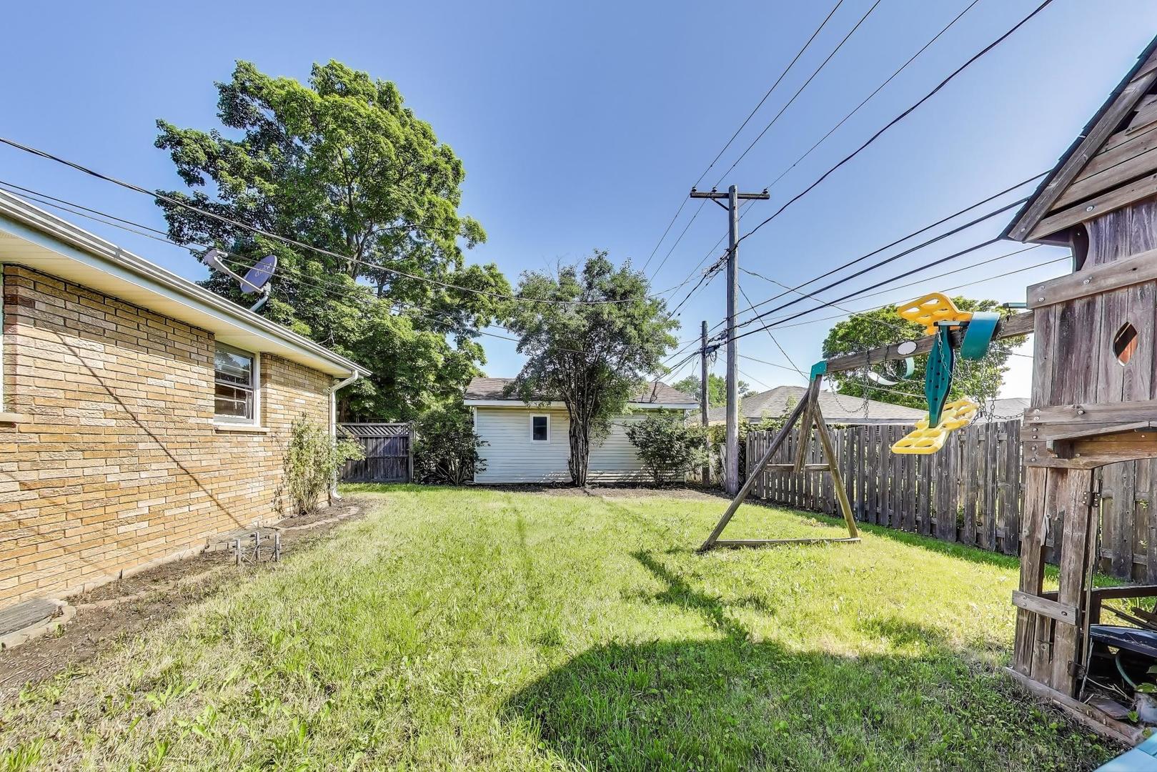 2113 Walnut Street Waukegan, IL 60087 - Photo 22 of 25