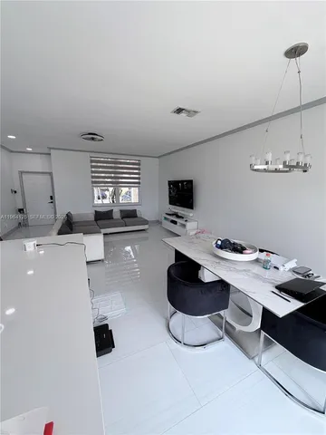 $3,600 | 15102 Northwest 7th Court, Pembroke Pines, FL 33028