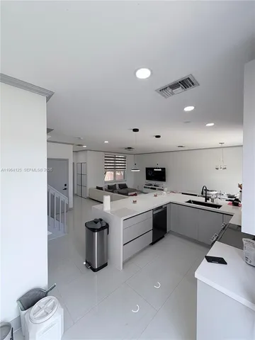 $3,600 | 15102 Northwest 7th Court, Pembroke Pines, FL 33028