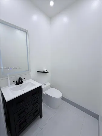 $3,550 | 15102 Northwest 7th Court, Pembroke Pines, FL 33028