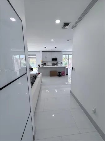 $3,550 | 15102 Northwest 7th Court, Pembroke Pines, FL 33028