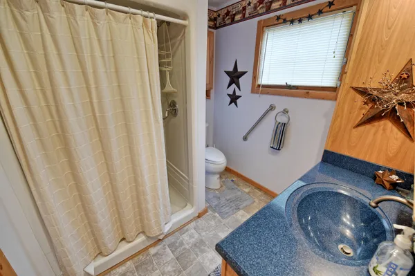 $699,900 | 9471 Peninsula Drive, Stanwood, MI 49346