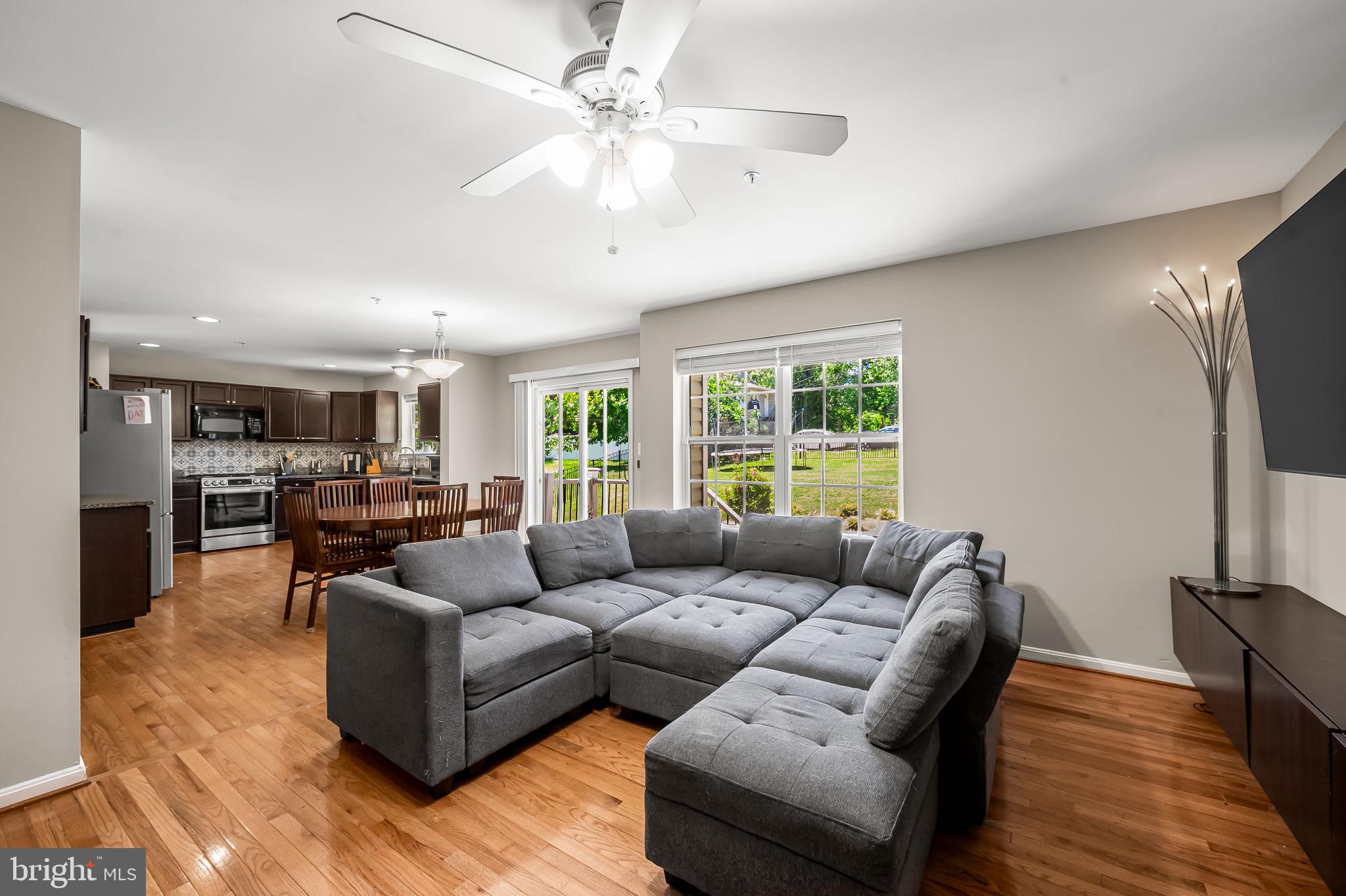 6008 Hanover Road Elkridge, MD 21075 - Photo 16 of 36 a living room with furniture and a large window