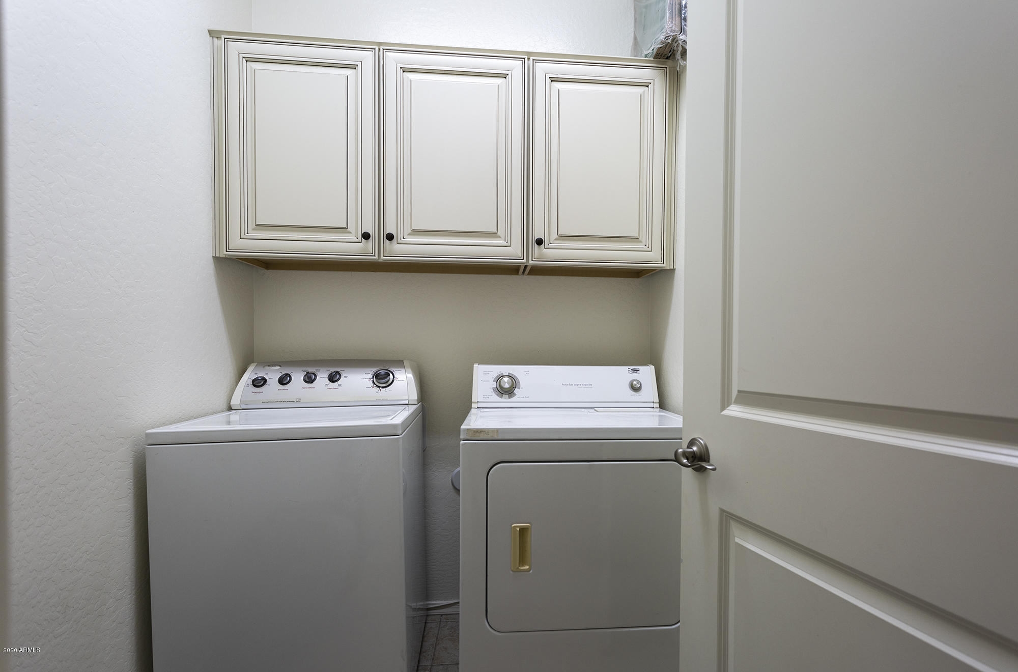 21258 West Eaton Road Buckeye, AZ 85396 - Photo 10 of 20 Laundry