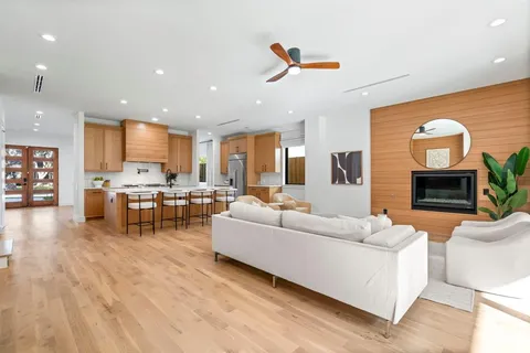 $1,599,000 | 6008 Kenwood Avenue, Dallas, TX 75206