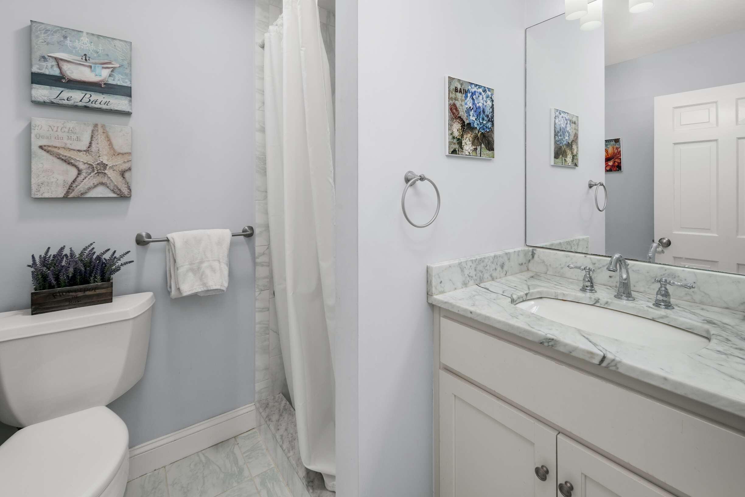 16 Stage Neck Road, Unit 3 York, ME 03909 - Photo 25 of 26 First Level Bath