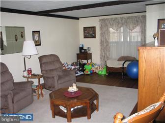 1420 Sinkler Road Warminster, PA 18974 - Photo 4 of 12 Family Room