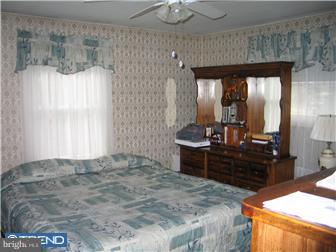 1420 Sinkler Road Warminster, PA 18974 - Photo 5 of 12 Bedroom - Main