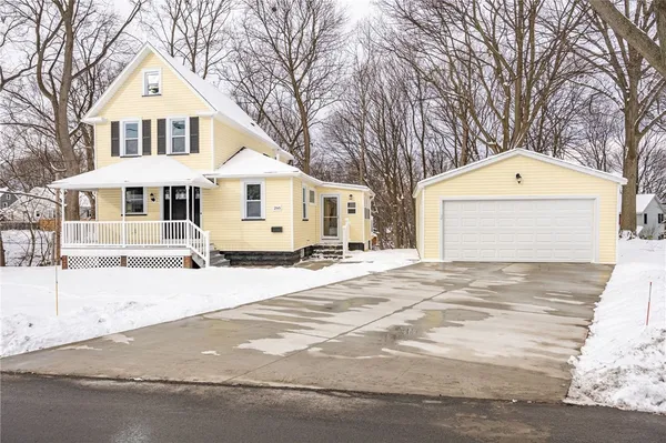 $365,000 | 260 Point Pleasant Road, Irondequoit, NY 14622