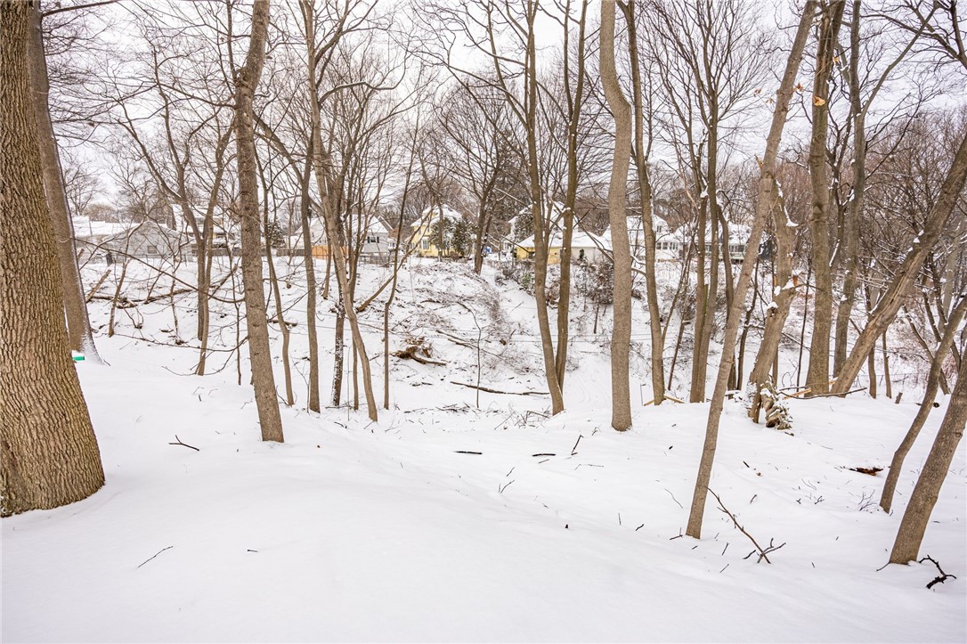 260 Point Pleasant Road Irondequoit, NY 14622 - Photo 11 of 49