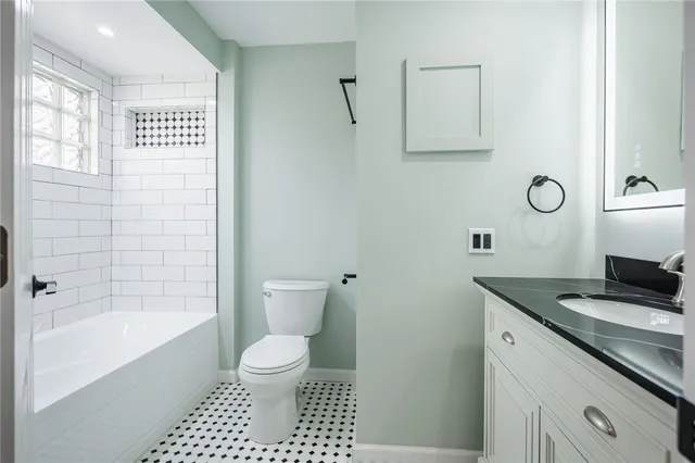 $369,000 | 260 Point Pleasant Road, Irondequoit, NY 14622