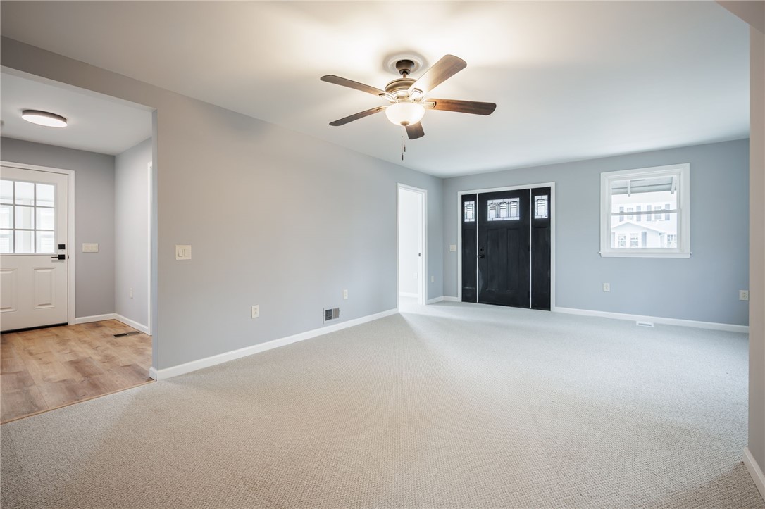 260 Point Pleasant Road Irondequoit, NY 14622 - Photo 20 of 49