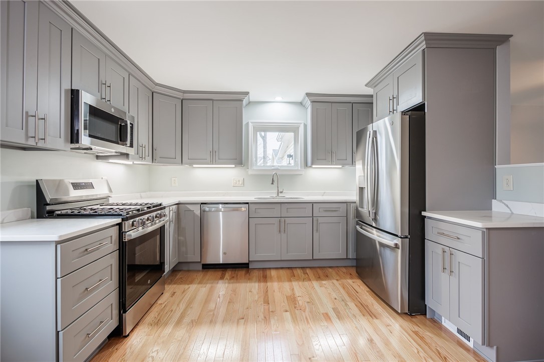 260 Point Pleasant Road Irondequoit, NY 14622 - Photo 27 of 49