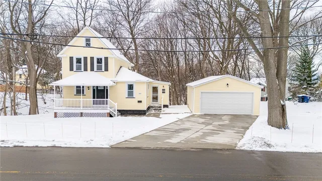 $369,000 | 260 Point Pleasant Road, Irondequoit, NY 14622