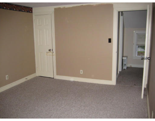 194 Dayton Street Springfield, MA 01118 - Photo 17 of 20 a view of a room with a hallway