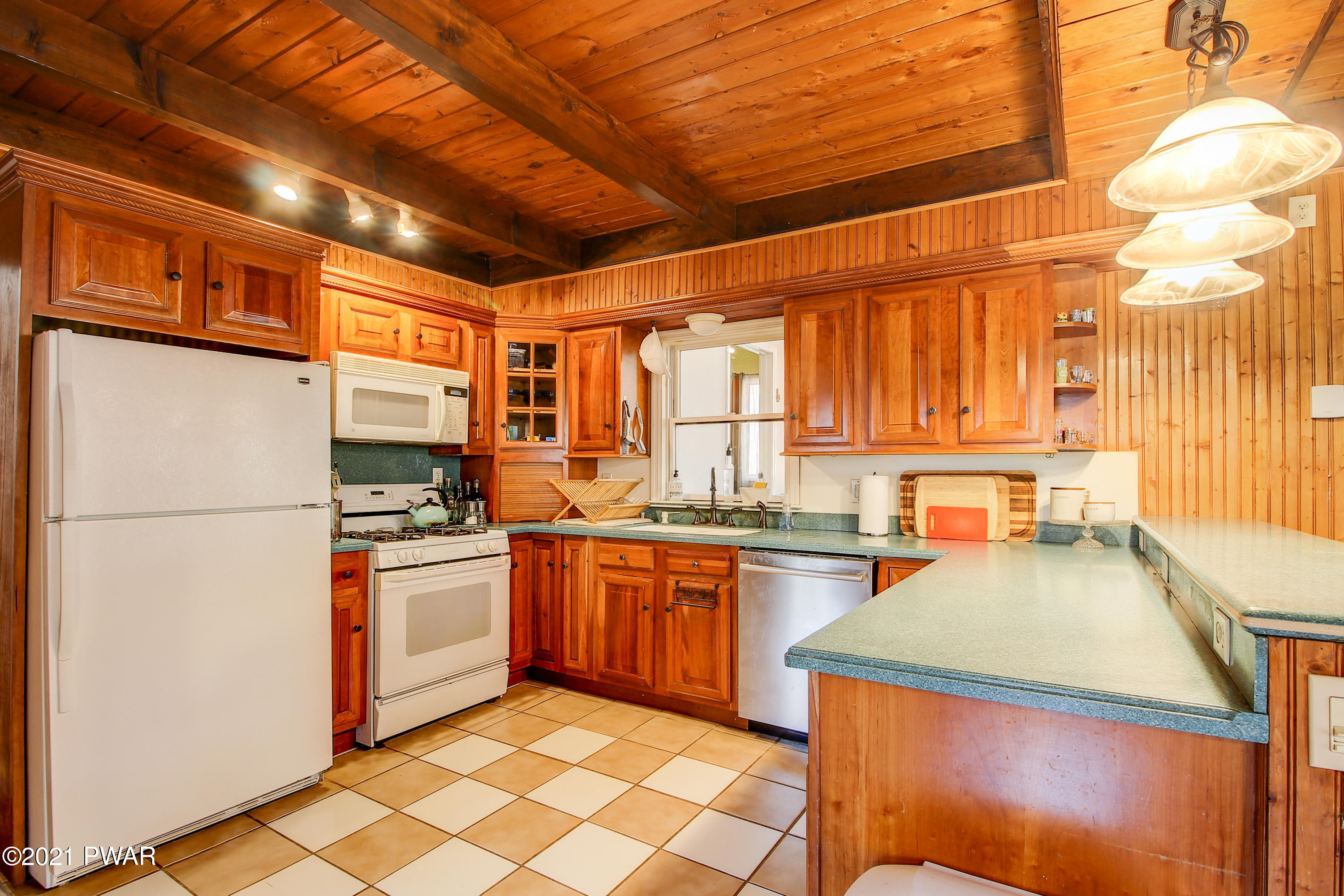 29 Cliffwood Road Lake Ariel, PA 18436 - Photo 7 of 41