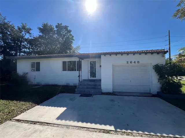 $2,750 | 2648 Cleveland Street, Unit 1, Hollywood, FL 33020