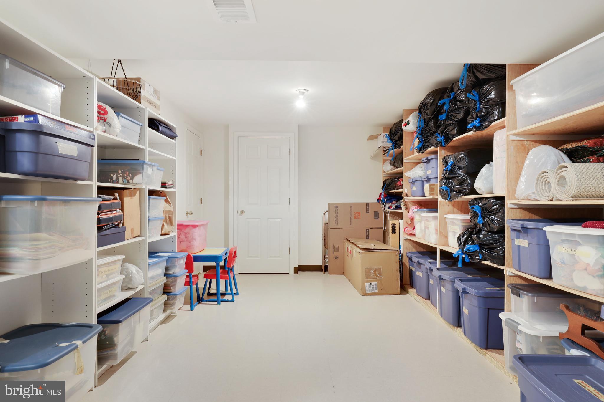 15527 Langside Street Silver Spring, MD 20905 - Photo 41 of 49 Gallery Image 41