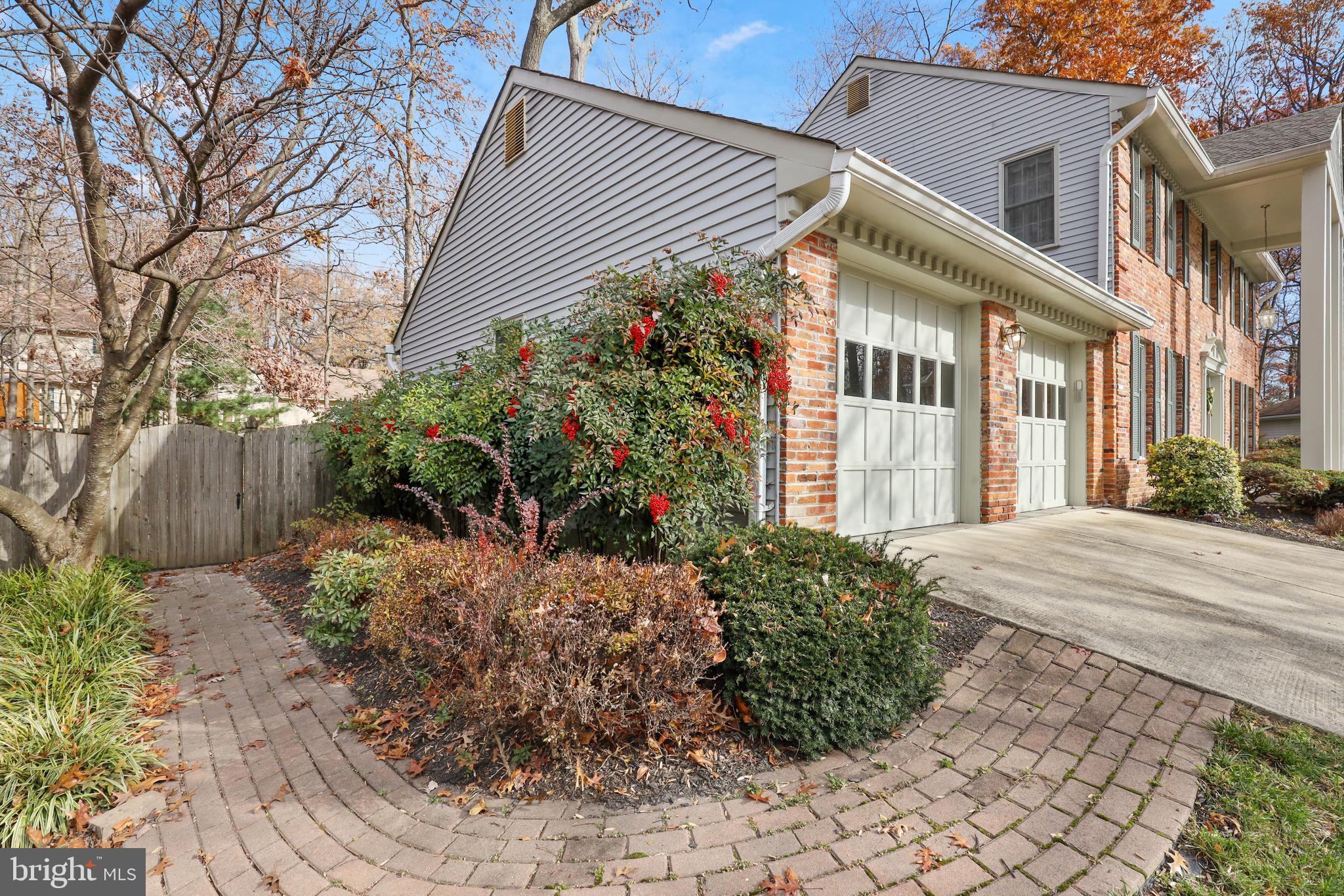 15527 Langside Street Silver Spring, MD 20905 - Photo 6 of 49 Gallery Image 6