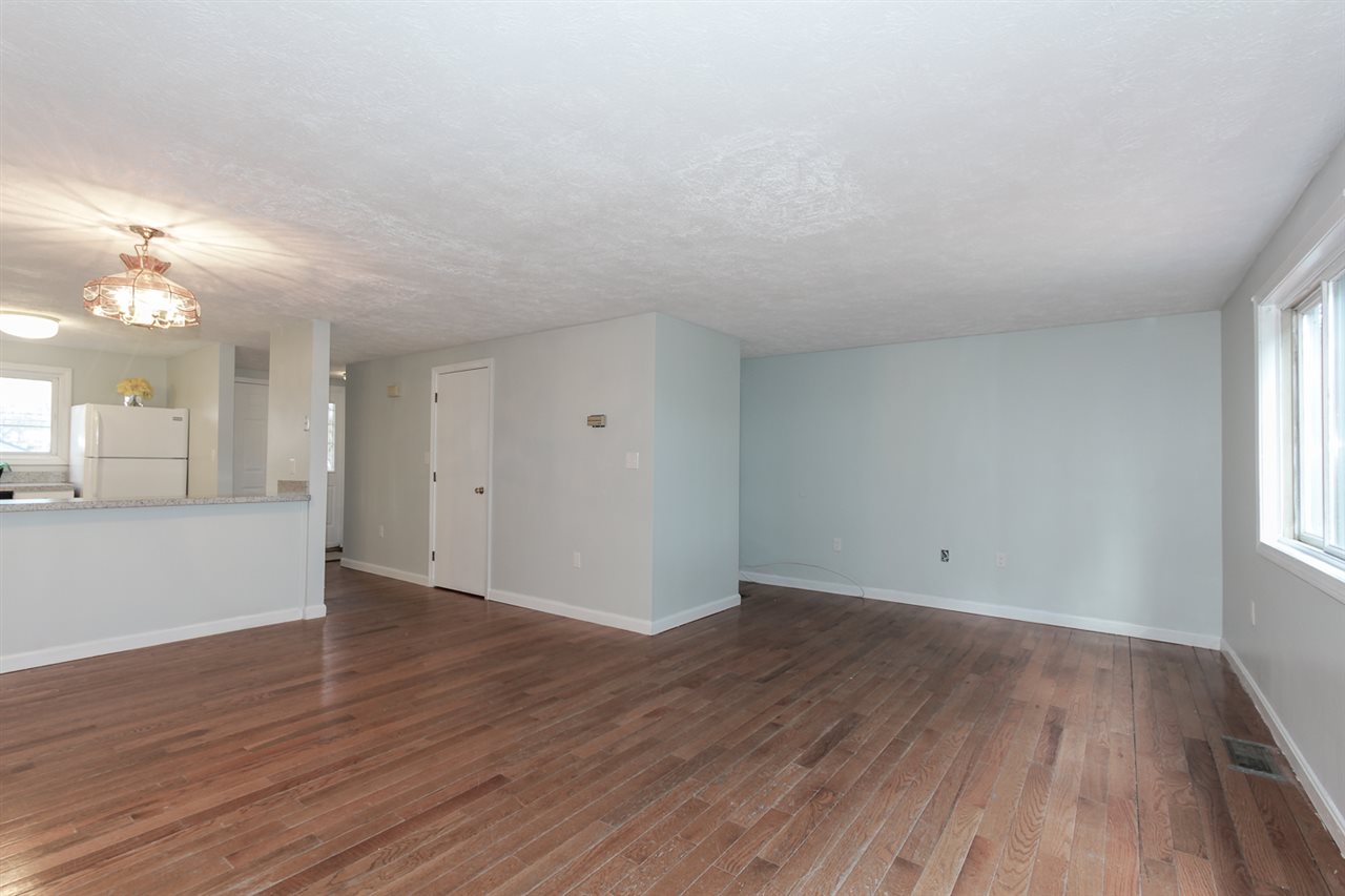 25 East Chamberlain Road, Unit F Merrimack, NH 03054 - Photo 12 of 27