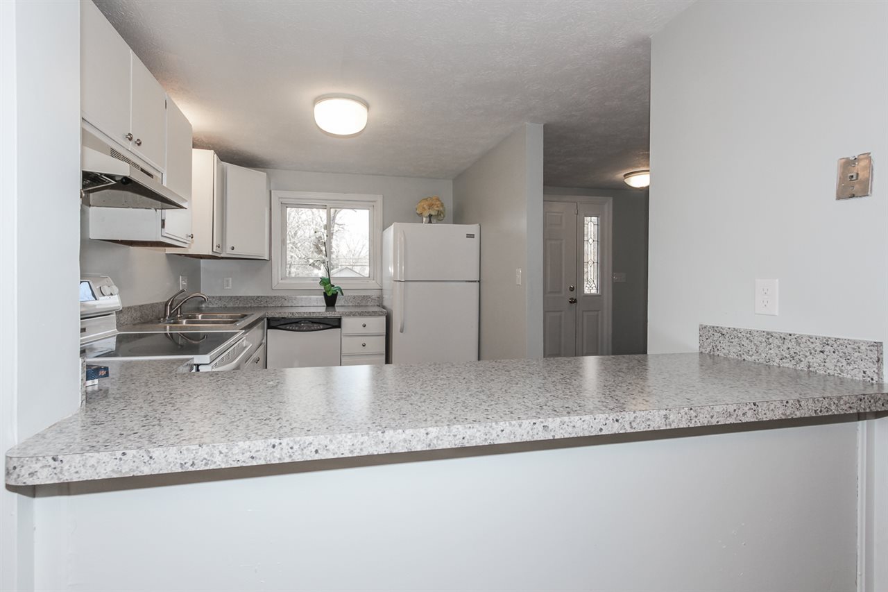 25 East Chamberlain Road, Unit F Merrimack, NH 03054 - Photo 8 of 27