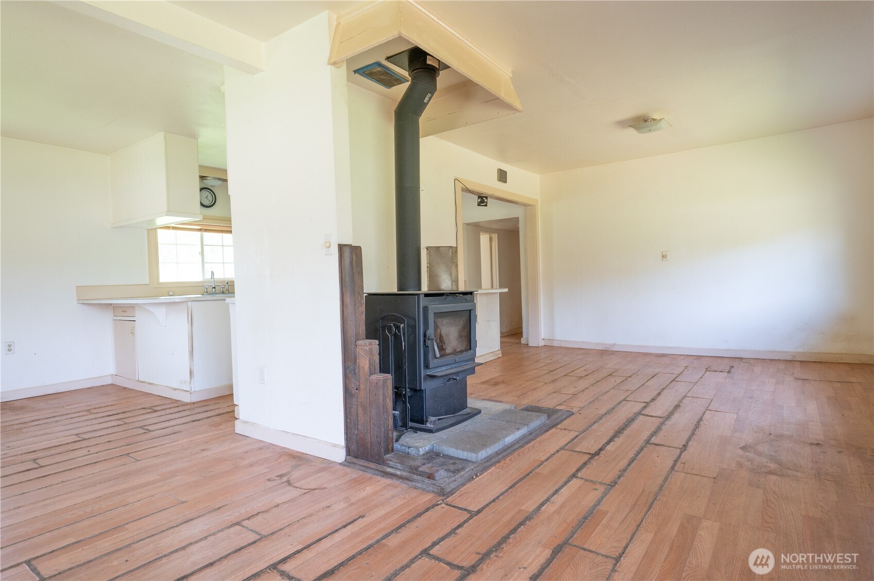 2225 Ocean Beach Road Copalis Crossing, WA 98536 - Photo 3 of 36 Gallery Image 3