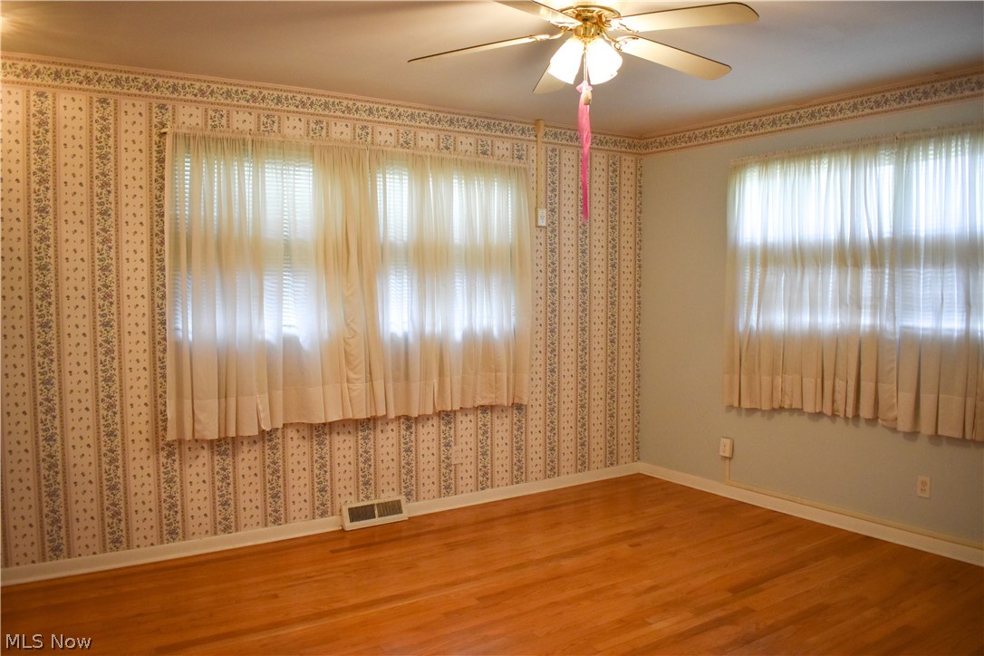 18749 Alexander Road Walton Hills, OH 44146 - Photo 10 of 25