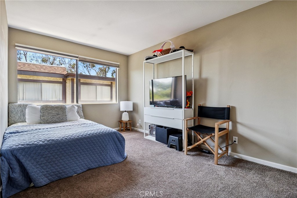 1832 Oak Tree Drive, Unit 13 Los Angeles, CA 90041 - Photo 20 of 38 Bedroom No.2