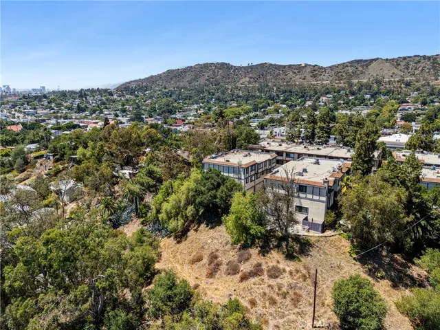 $875,000 | 1832 Oak Tree Drive, Unit 13, Los Angeles, CA 90041