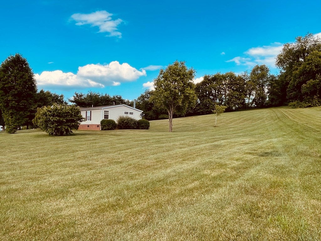 2158 Cedar Springs Road Rural Retreat, VA 24368 - Photo 40 of 55 Gallery Image 40