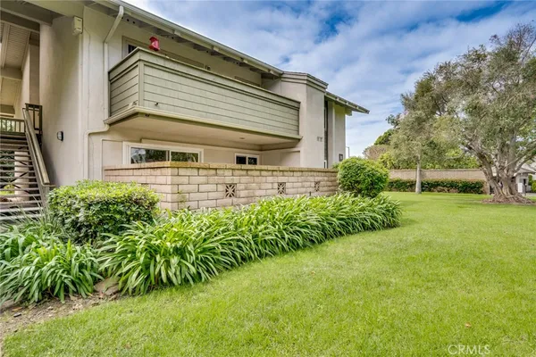$731,000 | 8777 Coral Springs Court, Huntington Beach, CA 92646