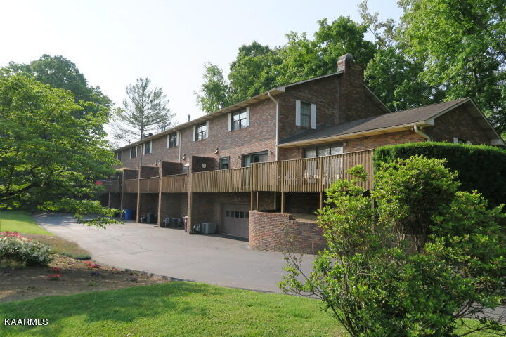 1686 Louisville Road Alcoa, TN 37701 - Photo 2 of 39 IMG_1979