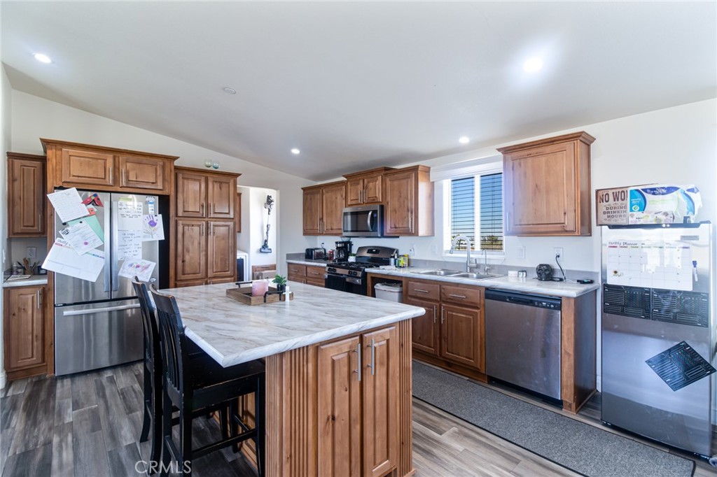 2876 Goss Road Phelan, CA 92371 - Photo 1 of 19