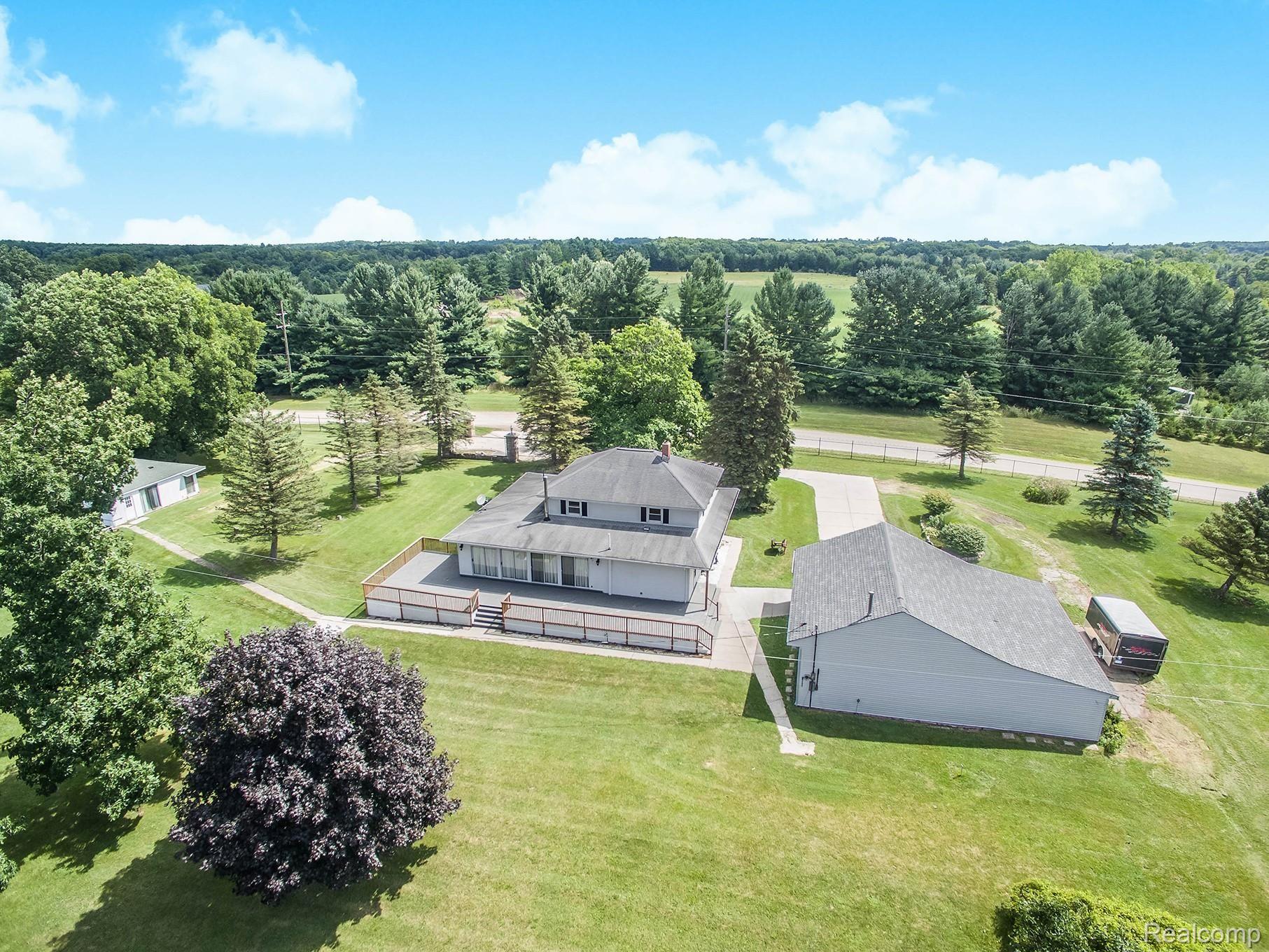 63 North Bassett Road Lapeer, MI 48446 - Photo 40 of 49 DJI_0012.jpg