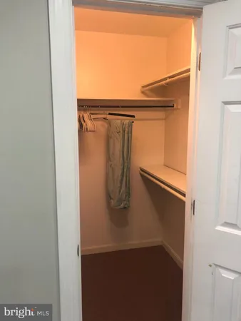 $1,600 | 304 South Braddock Street, Winchester, VA 22601