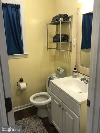 $1,600 | 304 South Braddock Street, Winchester, VA 22601