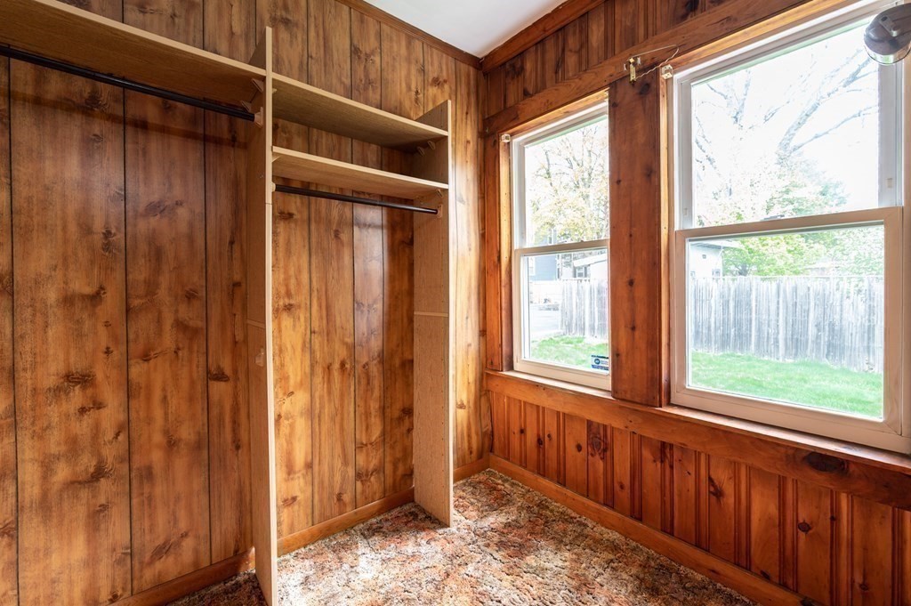 271 Cumberland Road Lowell, MA 01850 - Photo 18 of 42 Gallery Image 18