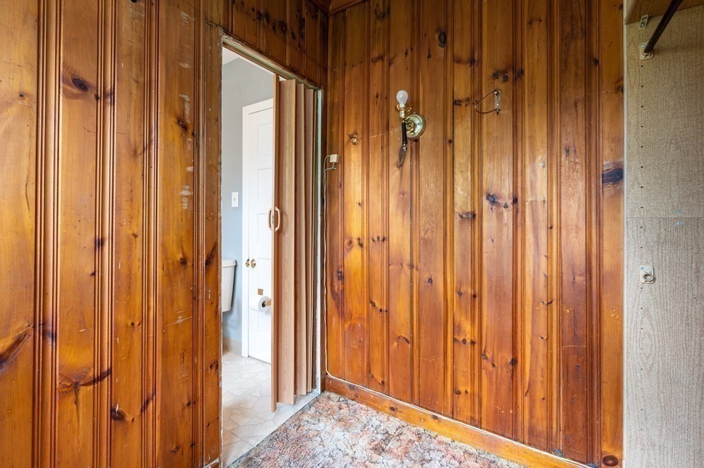 271 Cumberland Road Lowell, MA 01850 - Photo 19 of 42 Gallery Image 19