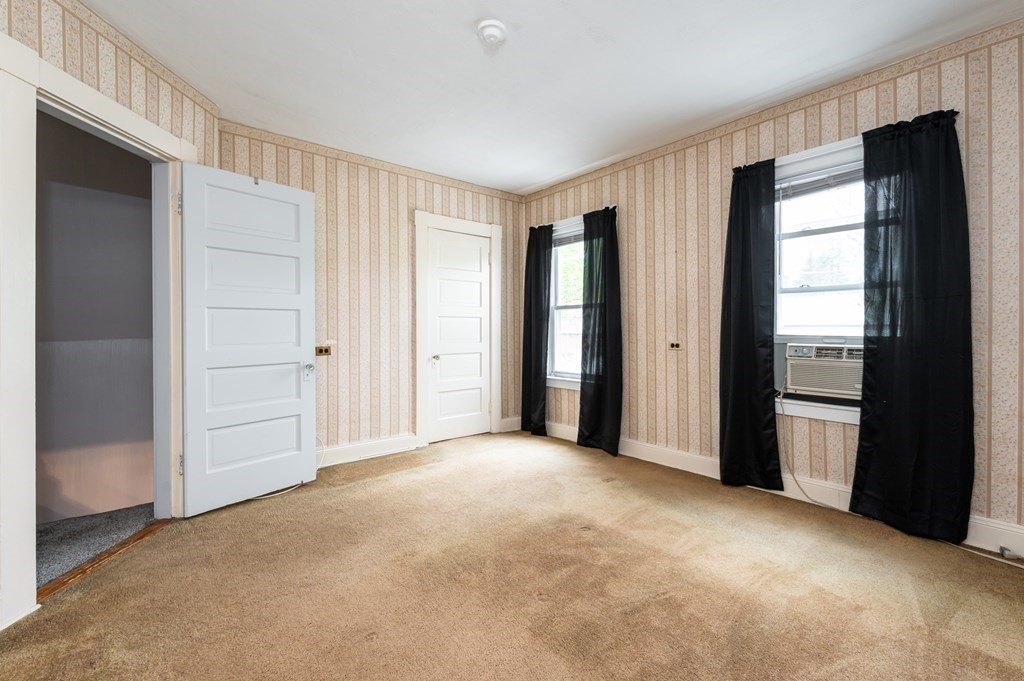 271 Cumberland Road Lowell, MA 01850 - Photo 26 of 42 Gallery Image 26