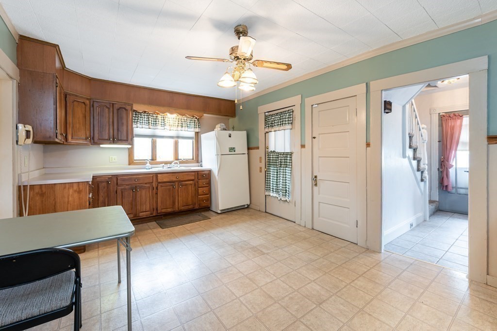 271 Cumberland Road Lowell, MA 01850 - Photo 4 of 42 Gallery Image 4
