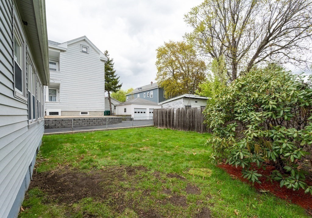 271 Cumberland Road Lowell, MA 01850 - Photo 41 of 42 Gallery Image 41