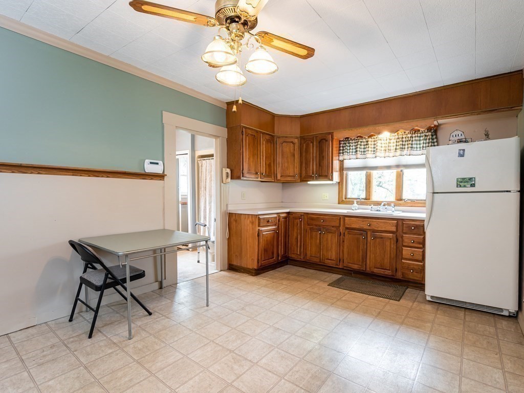 271 Cumberland Road Lowell, MA 01850 - Photo 6 of 42 Gallery Image 6