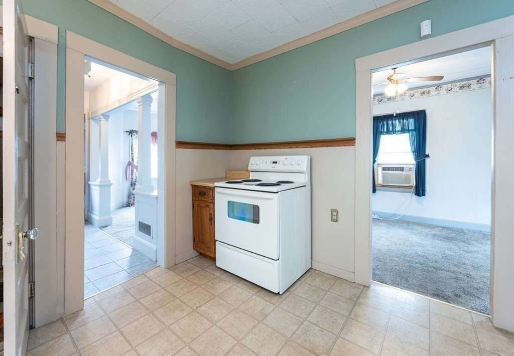 271 Cumberland Road Lowell, MA 01850 - Photo 7 of 42 Gallery Image 7