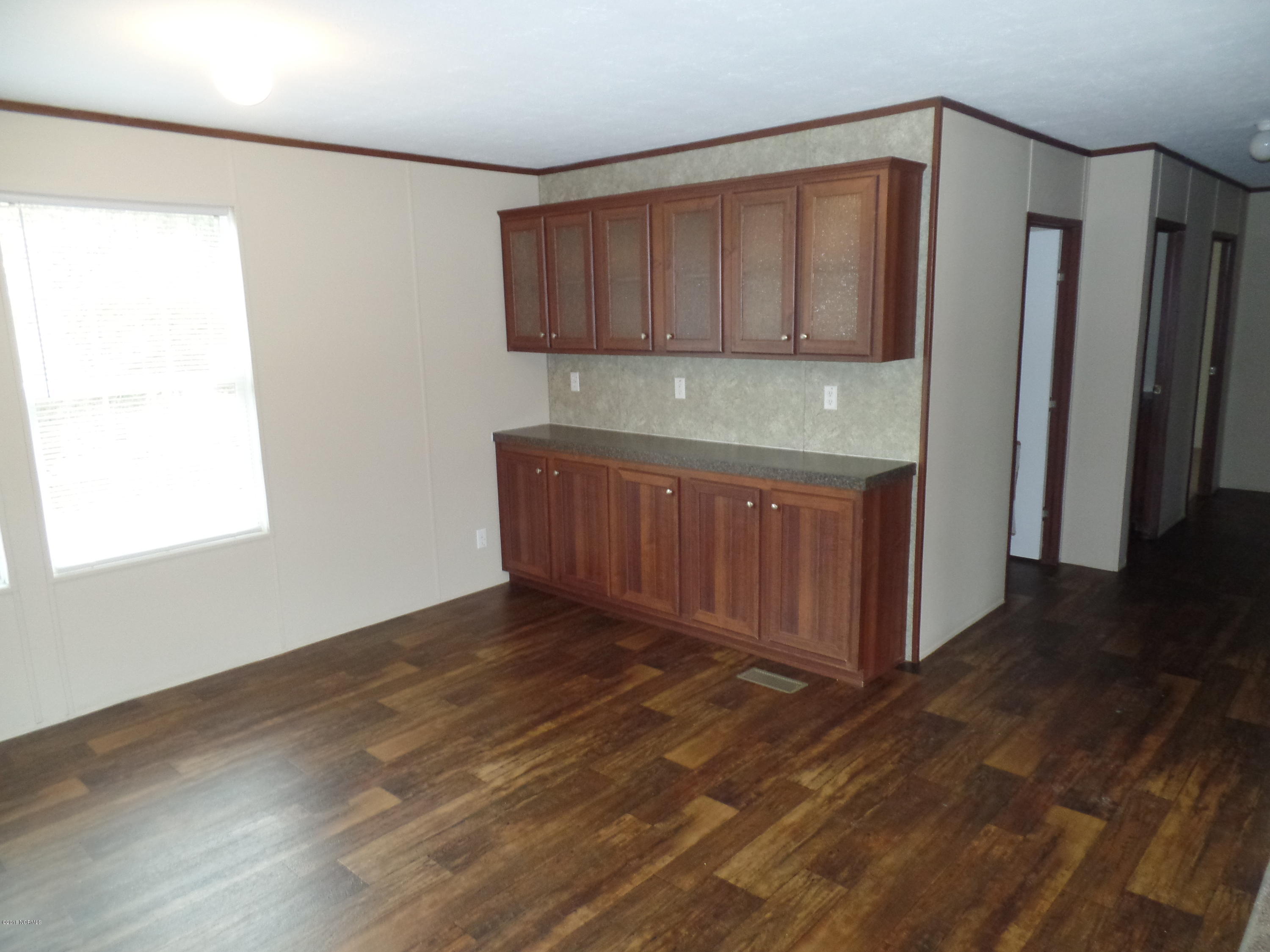534 Butler Road Salemburg, NC 28385 - Photo 4 of 19 VMF 4 - Dining